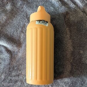 Room Essentials Peach 33 oz Stainless Steel Bottle